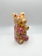 Load image into Gallery viewer, Petite Candy HEART Gummy Bear